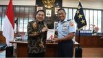 Momen Kemhan Terima Kunjungan Ketua Majelis Biro Klasifikasi Indonesia