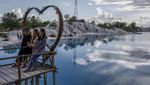 Pesona Danau Kaolin, Wisata Bekas Tambang Timah yang Airnya Biru