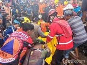 Status Tanggap Darurat Bencana Banjir dan Longsor di Agam Sumbar