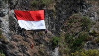 Jalur tersebut akan digunakan untuk pengibaran Bendera Merah Putih oleh pegiat panjat tebing bersama prajurit TNI pada peringatan HUT ke-78 Proklamasi Kemerdekaan RI 17 Agustus mendatang. 