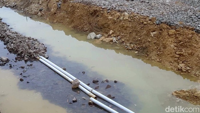 Sumber mata air bawah tanah Citaman yang terimbas pembangunan tol Japek II
