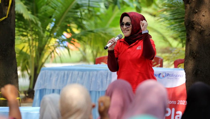 Tanam Mangrove Demi Menjaga Lingkungan Seimbang Dalam rangka The Human Safety Net & Sustainability Action 2023 yang digelar Generali mengusung inisiatif