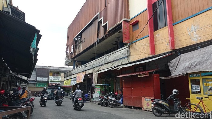 Tasik Theater