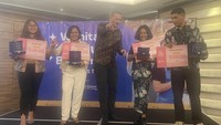 Dalam kontes WTB tersebut terpilih sebagai pemenang adalah Alexandra Marsya Anchella Sawias untuk kategori People Choise Winner dan Overall Winner, Wiwin Nospitalia untuk kategori Sustainable Winner dan Syifa Khusnul Khotimah untuk kategori Innovation Winner. 