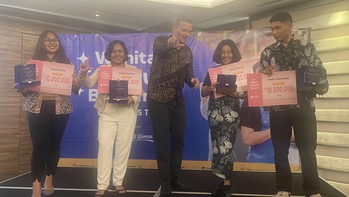 Kontes Wanita Tumbuh Bersama digelar di Jakarta. Kontes ini merupakan inisiatif berskala nasional untuk mempromosikan kewirausahaan perempuan.