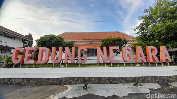 Gedung Negara Sumedang