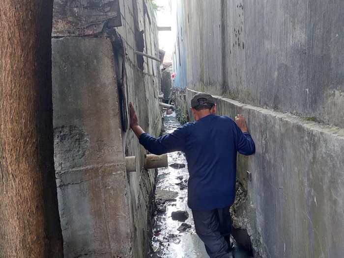 Got Akses ke Rumah Lansia Terhimpit Hotel di Bekasi
