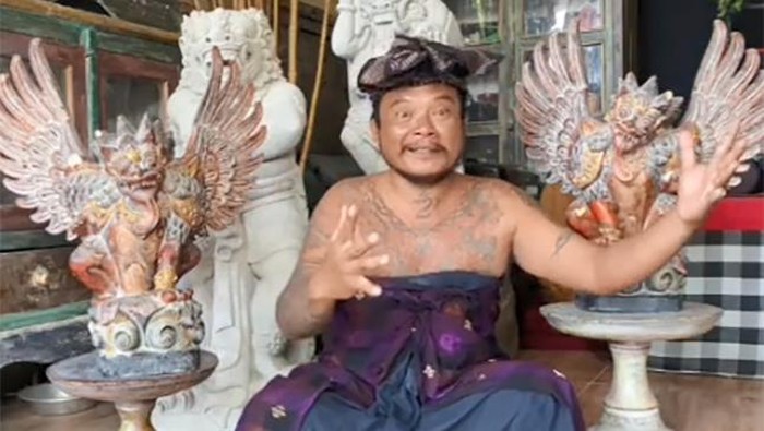 I Made Wiparja alias Rare Purnama yang terkenal dengan kontennya bes pongah, Minggu (16/7/2023). (Dok.I Made Wiparja).