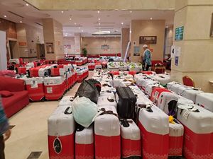 2.094 Jemaah Haji RI Diterbangkan ke Madinah, Akhiri Operasional di Makkah