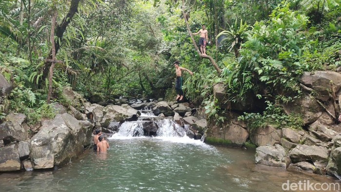 Keindahan kawasan wisata Desa Tanjungsari, Kecamatan Sadananya.