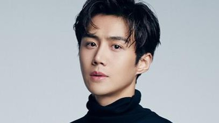 Model rambut pria comma hair