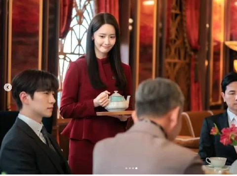 King The Land Episode 9