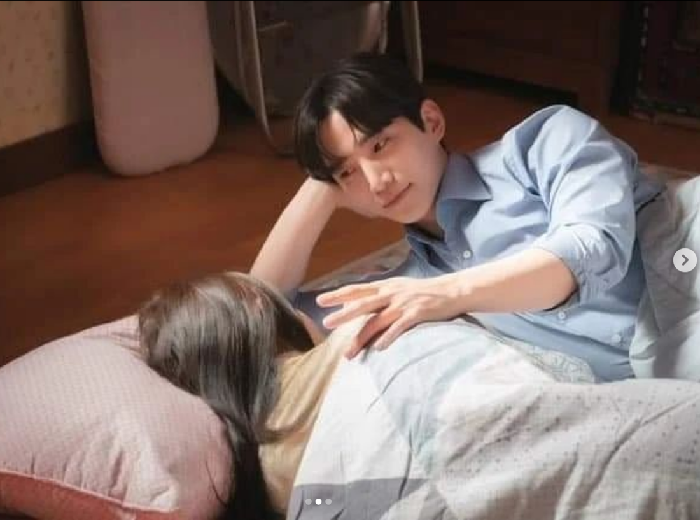 King The Land Episode 9