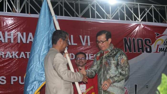 Menkumham Yasonna H Laoly saat melantik DPP Himni periode 2024-2027. (Foto: Istimewa)