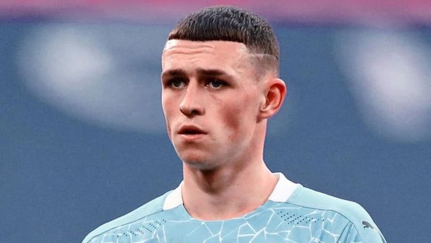 Model Rambut Pria Model rambut pria caesar cut.