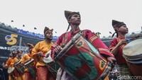 Parade tersebut terus berlanjut hingga 38 provinsi. 
