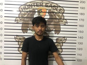 Oknum Pimpinan Media yang Ditangkap Saat Pesta Sabu Dibebaskan