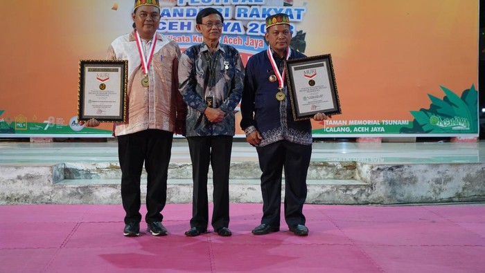 Pemkab Aceh Jaya terima rekor Muri