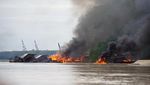 Penambang Emas Ilegal Bolivia Digerebek, 57 Orang Ditangkap-Kapal Dibakar