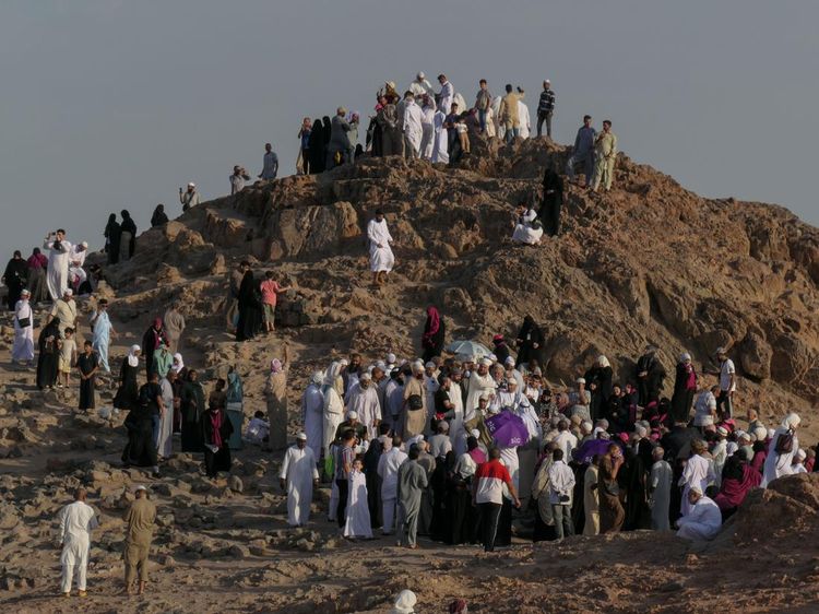 Potret Gunung di Madinah yang Disebut Ada di Surga