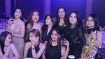 Shinta Bachir Saat Kulineran di Bali dan Nongkrong Cantik Bareng Sahabat