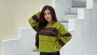 Kepada detikcom, Thya Sethya menegaskan keputusan lepas hijab karena keinginan dari diri sendiri. (Foto: dok Instagram)