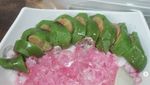 20 Es Pisang Ijo Khas Makasar yang Legit Dingin, Ada di Sini!