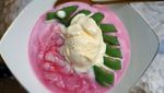 20 Es Pisang Ijo Khas Makasar yang Legit Dingin, Ada di Sini!