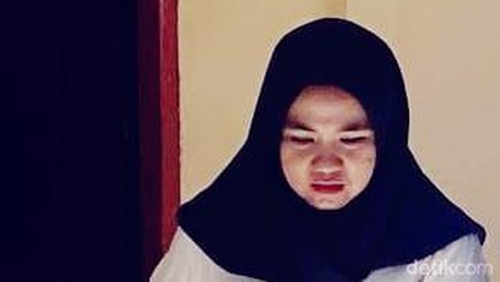 Ardilla Rahayu Pongoh di Pengadilan Negeri (PN) Sorong, Papua Barat Daya. detikcom/Juhra Nasir