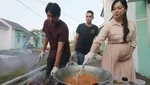 Hobi Masak, Ini Momen Asmirandah saat Sibuk di Dapur