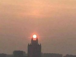 Foto Bangunan Menyeramkan Bak di Film Horor