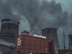 Foto Bangunan Menyeramkan Bak di Film Horor