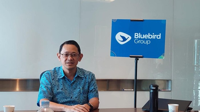 Direktur Utama PT Blue Bird Tbk Adrianto Djokosoetono