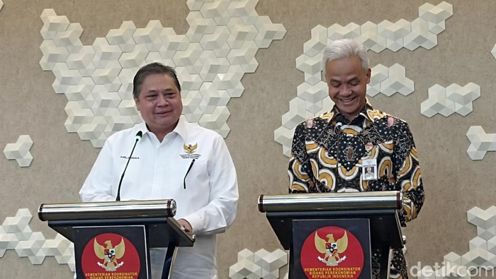 Ganjar Pranowo dan Airlangga Hartarto. (Tiara Aliya Azzahra/detikcom).