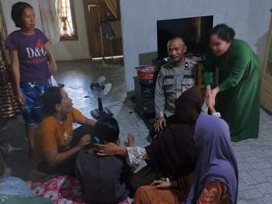 Mama Muda Bawa Bayi Nyaris Tenggelamkan Diri di Sungai Ogan