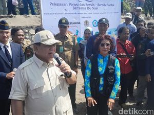 Prabowo Sapa Susi Pudjiastuti di Pangandaran: Kita Bekerja Sama Oke