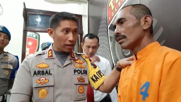 Pembunuhan salah sasaran Lumajang