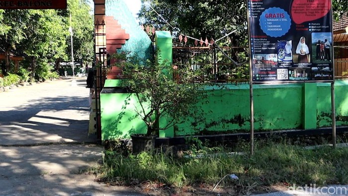 Penampakan SDN Jalen Ponorogo yang tak menerima seorang murid di tahun ajaran baru
