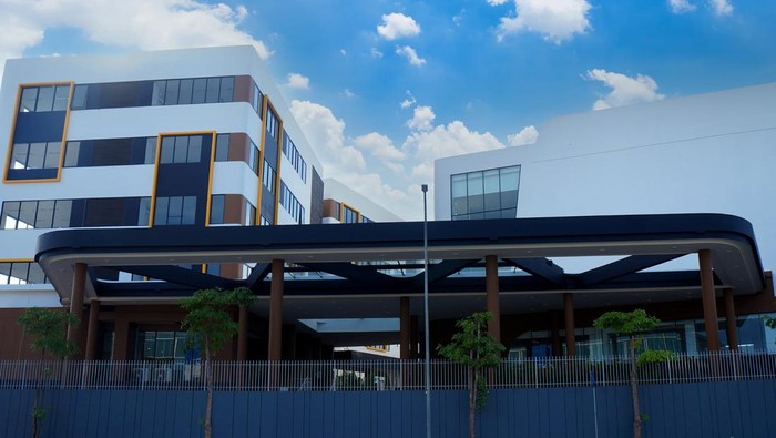 Sekolah Kristen Ipeka Center Point of Indonesia (CPI) memulai pembelajaran perdana tahun ajaran 2023/2024. Begini potretnya.