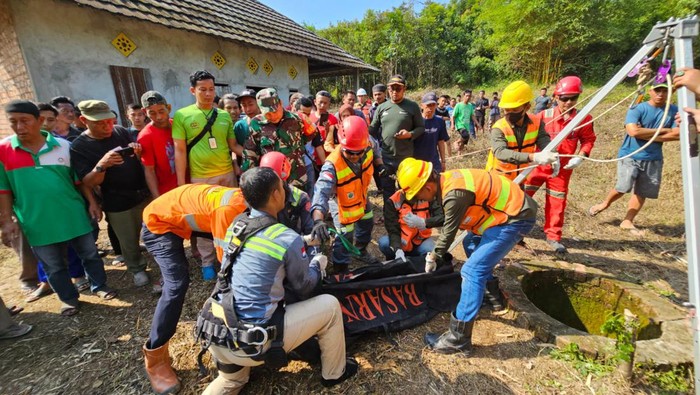 Pria di Muara Enim ditemukan tewas dalam sumur tua
