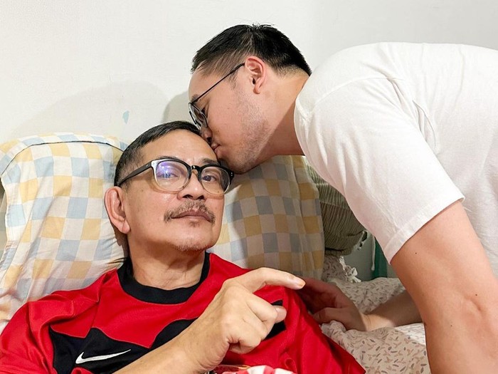 Penampilan Ray Sahetapy yang sedang sakit.