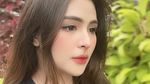 5 Potret Thya Sethya dengan Penampilan Baru