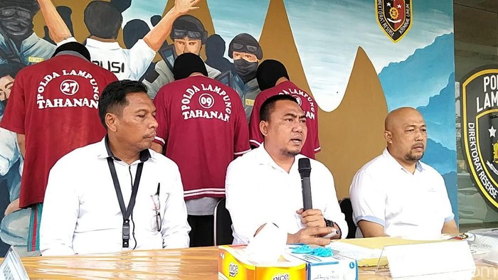 Tiga pelaku jambret di Bandar Lampung ditangkap. (Tommy Saputra/detikSumbagsel)