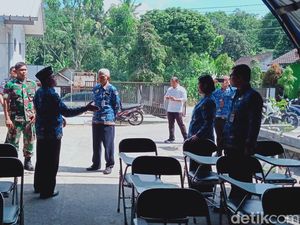 Siswa Kelas Jauh SMAN 1 Karangnongko Belajar di Tenda, Pemprov: Hanya Sementara
