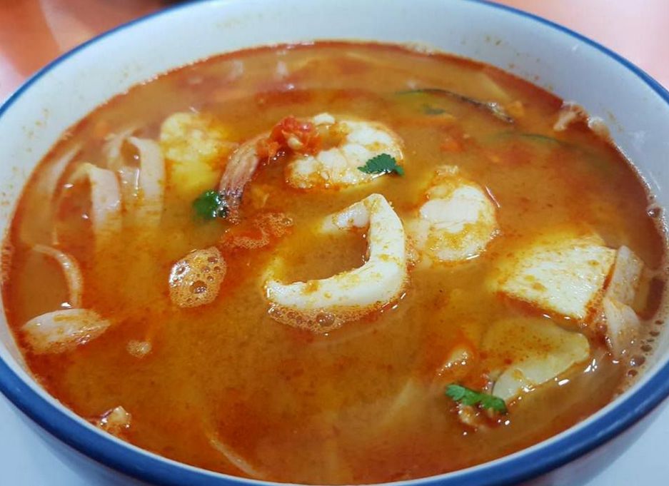Tom Yam Khas Thailand yang Asam Segar untuk Makan Siang Ada di 5 Tempat Ini