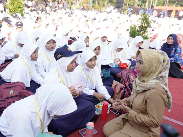 Wali Kota Mojokerto dan siswa istigasah bareng