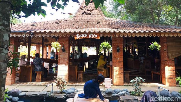 Wisata Kampoeng Kita Bekasi.