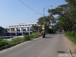 Menelusuri Ujung BKT, Tempat Nongkrong Ikonik di Jaktim