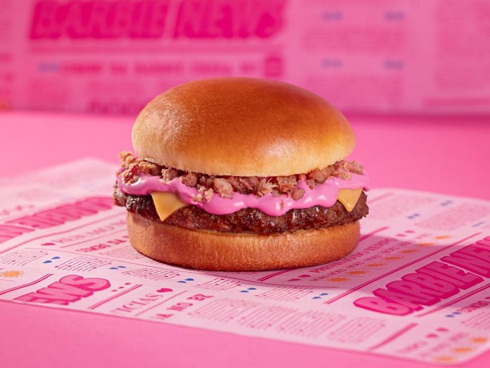 Burger Pink Edisi Barbie Ini Dicibir Seperti Obat Diare