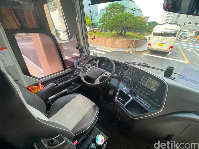 Bus Hyundai Universe 12.5 Bus Hyundai Universe 12.5